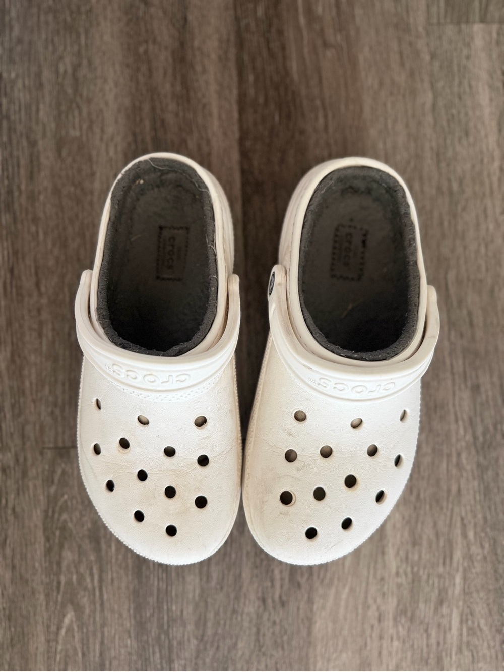 CROCS Classic Clog - White with Black Liner